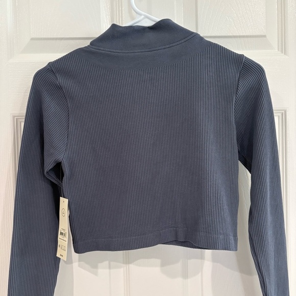 No Boundaries Crop Gray Ribbed Long Sleeve Zip Top Women Junior S 4/6 NWT Active - Picture 8 of 13